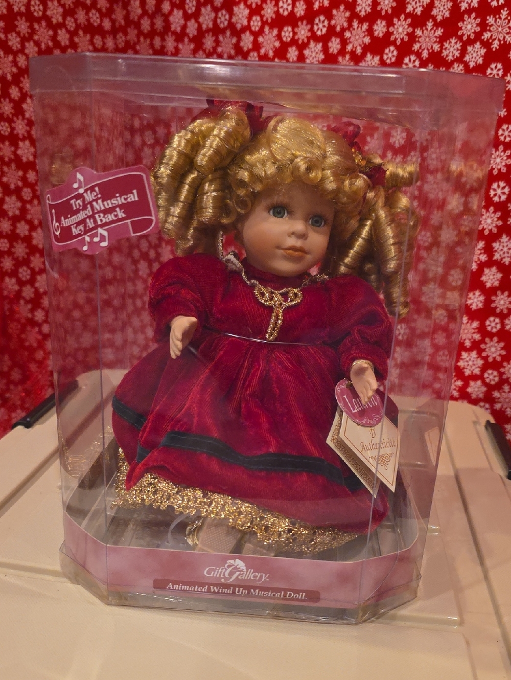 Velvet  Musical Doll - Red & Gold